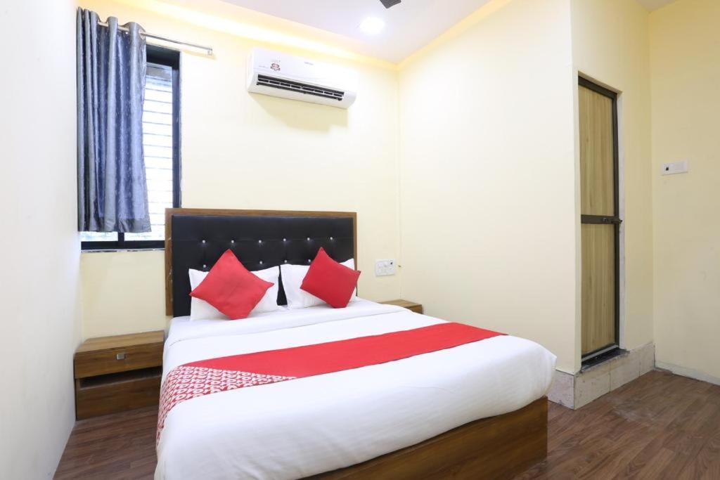 Hotel Indigo Inn Mumbai Ngoại thất bức ảnh