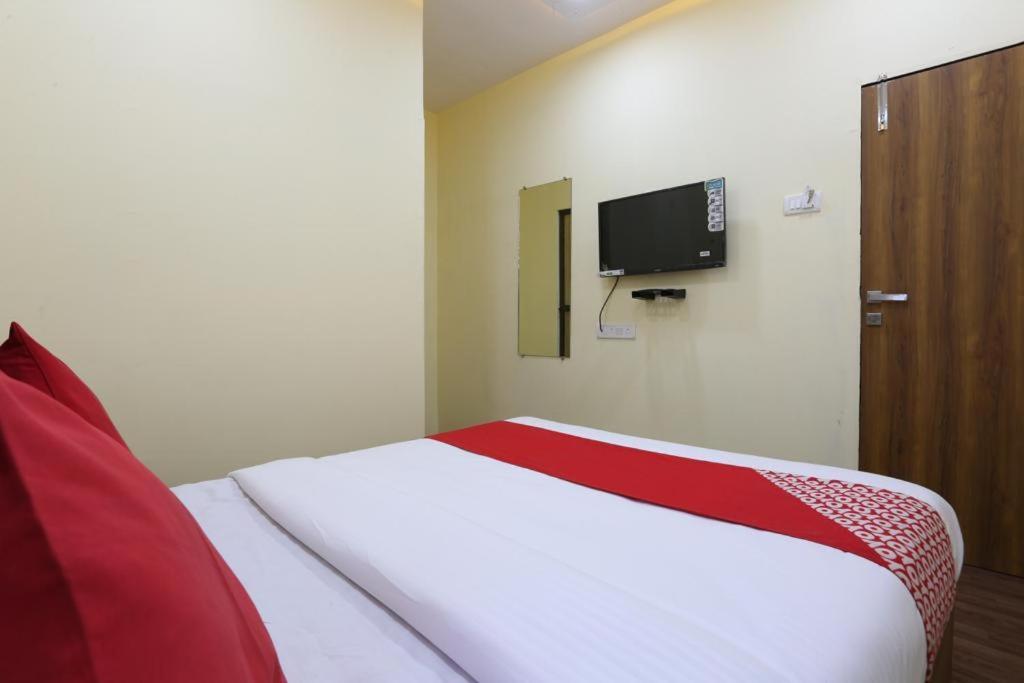 Hotel Indigo Inn Mumbai Ngoại thất bức ảnh